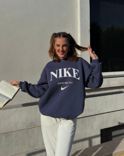 Navy Nike Sweatshirt (unisex)