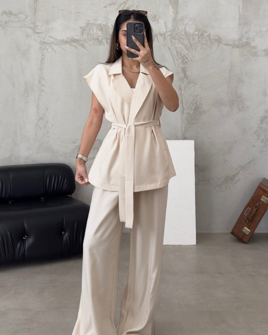 Off White Tied Waist Set